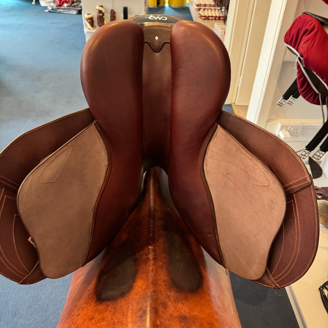 CWD - 2Gs Saddle 18 inch ( 2025 )