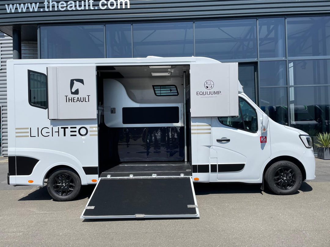 Theault - Lighteo Horsebox (2025)