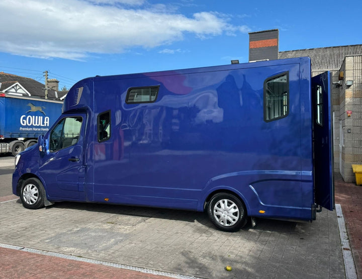 Theault - ProTeo 5L Switch Horsebox (2022)