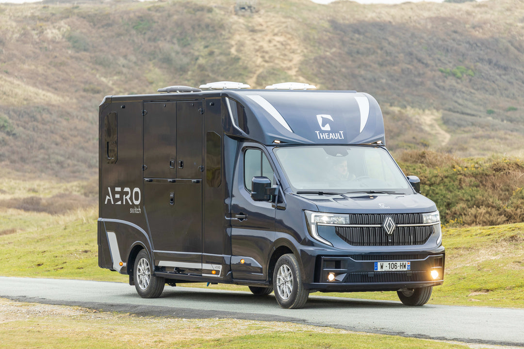 Theault - Aero Master Horsetruck