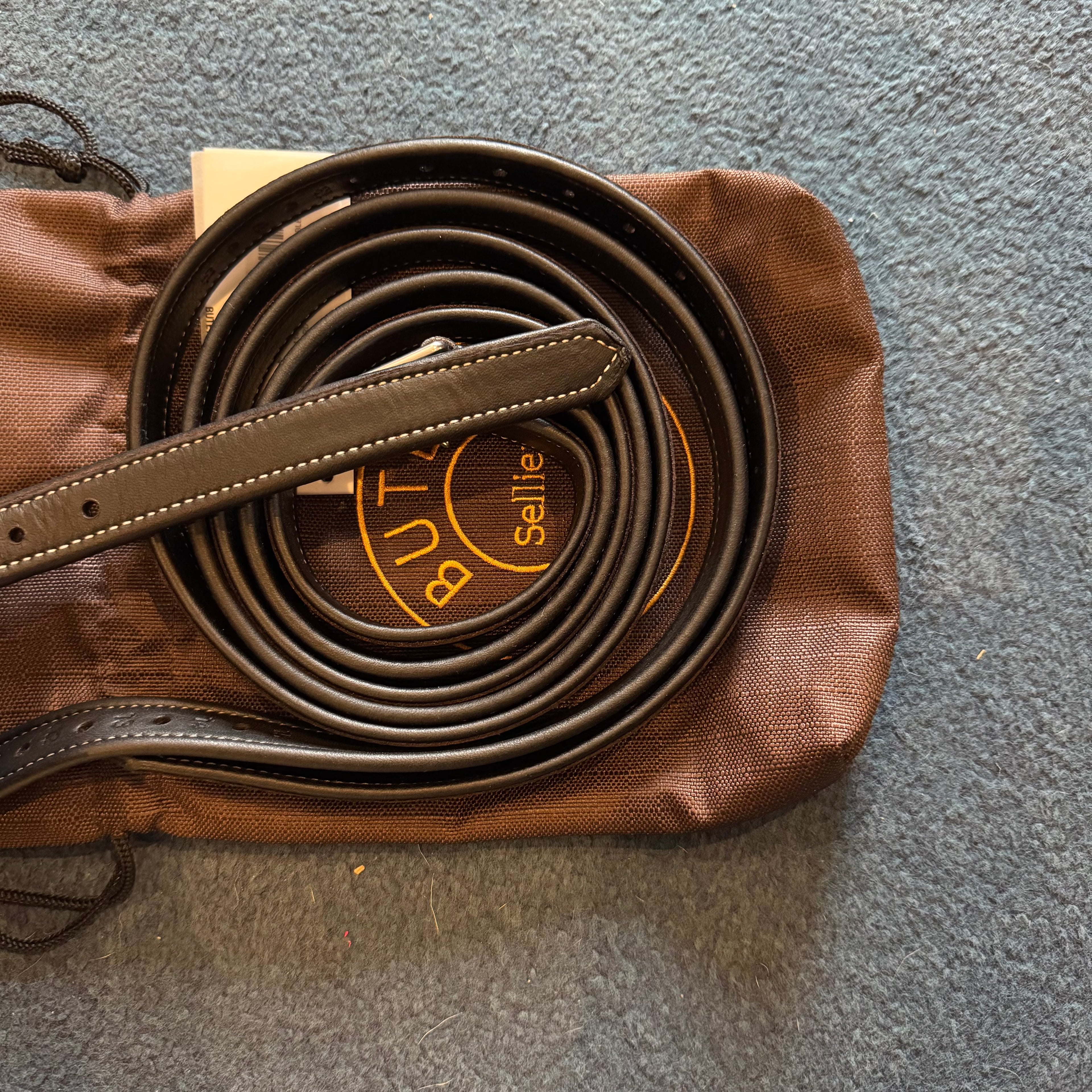 Butet standard lined stirrup leathers (old model)