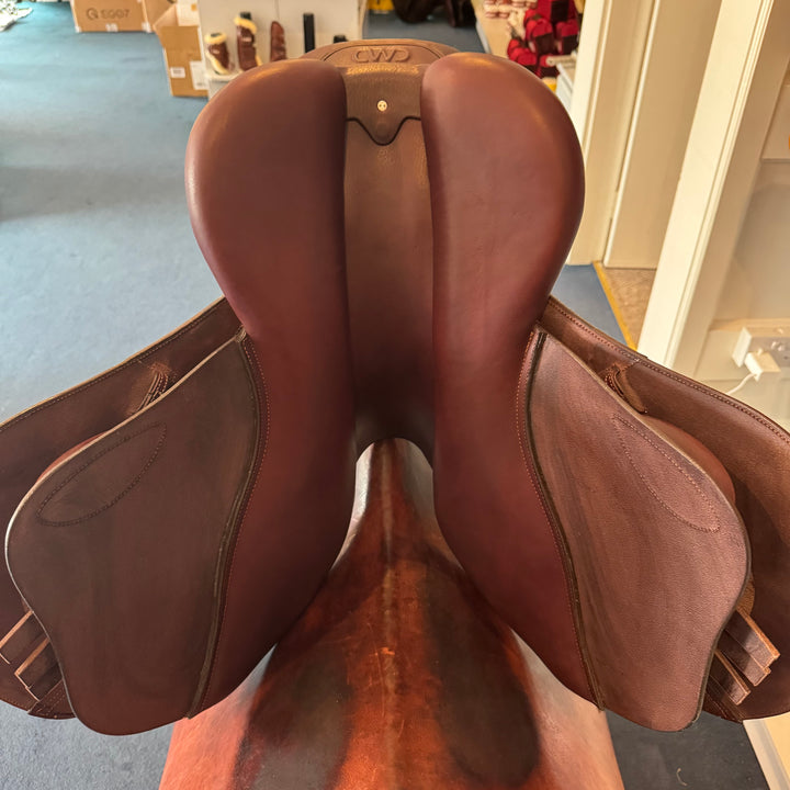 CWD - Classic Saddle 17 inch (2025)