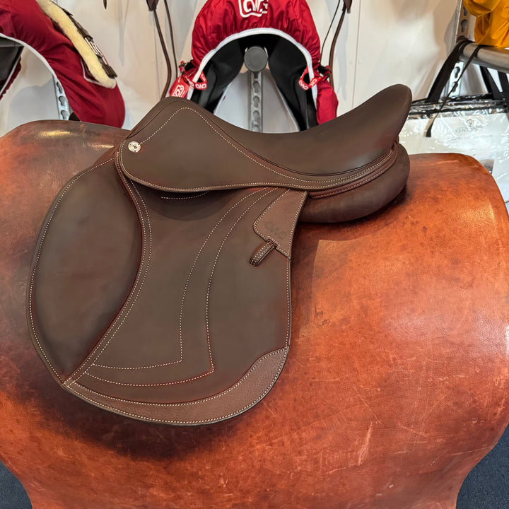 CWD - Classic Saddle 17 inch (2024)