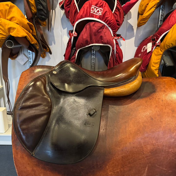 CWD - Classic Saddle 17.5 inch (2015)