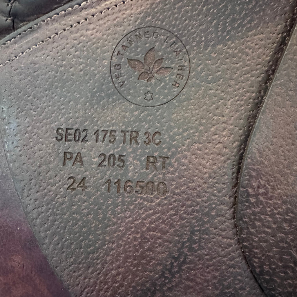 CWD - Classic Saddle 17.5 inch (2024)