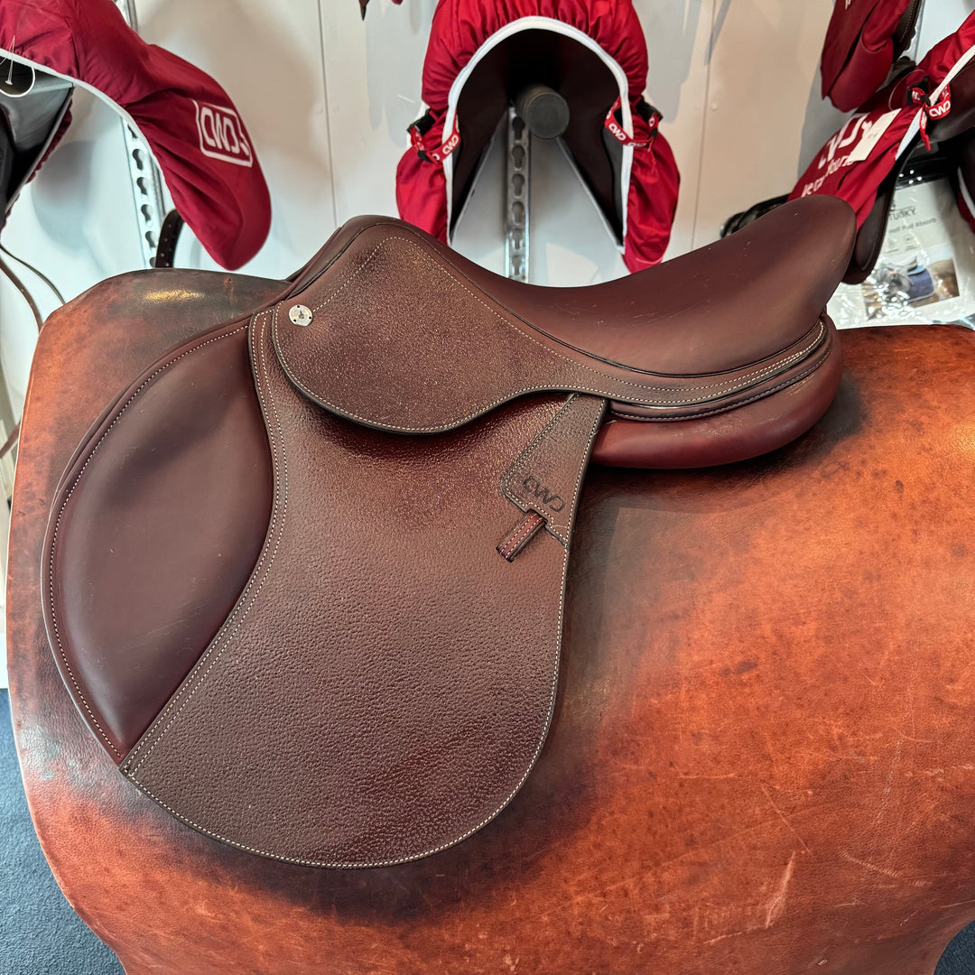 CWD - Classic Saddle 17.5 inch (2024)