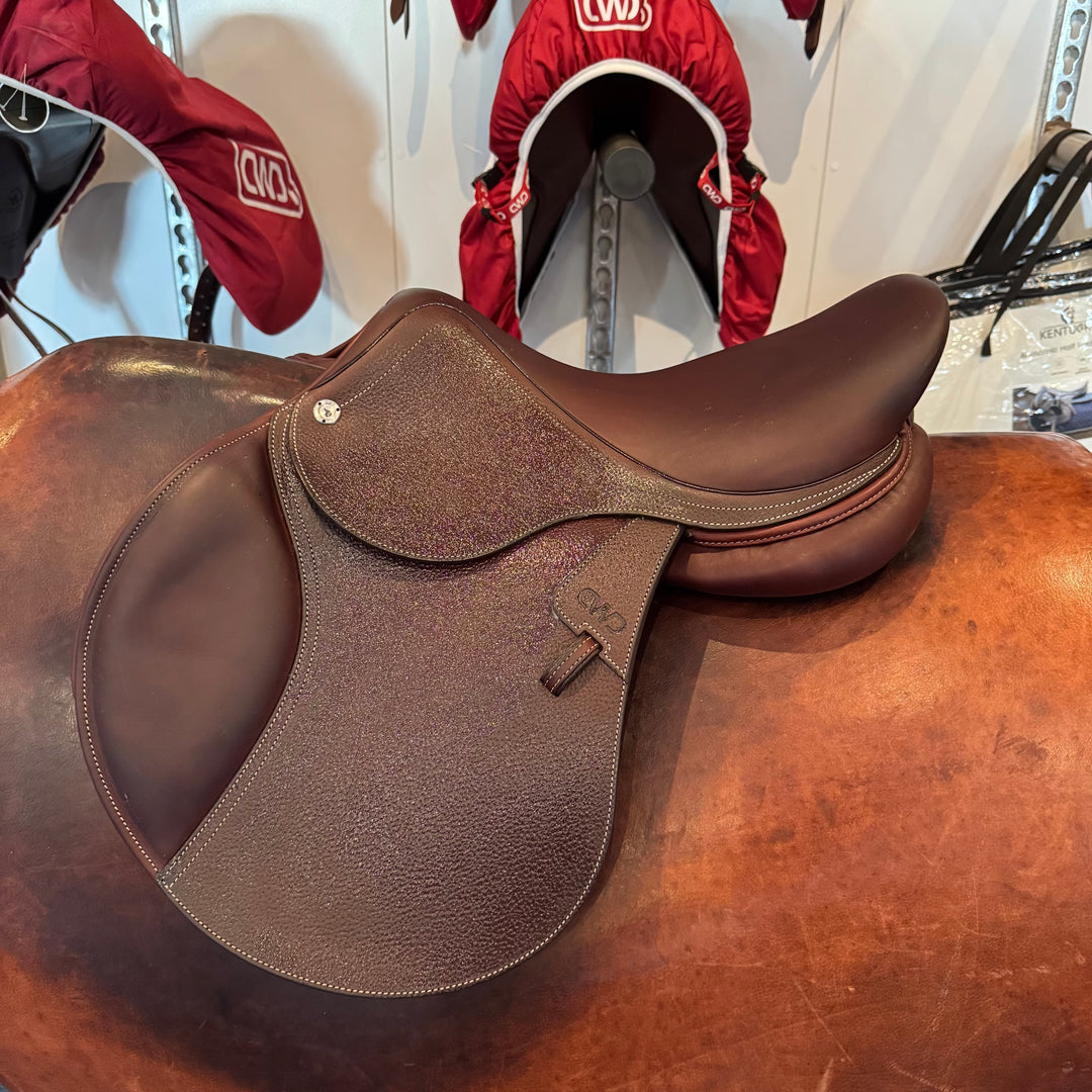 CWD - Classic Saddle 16.5 inch (2024)