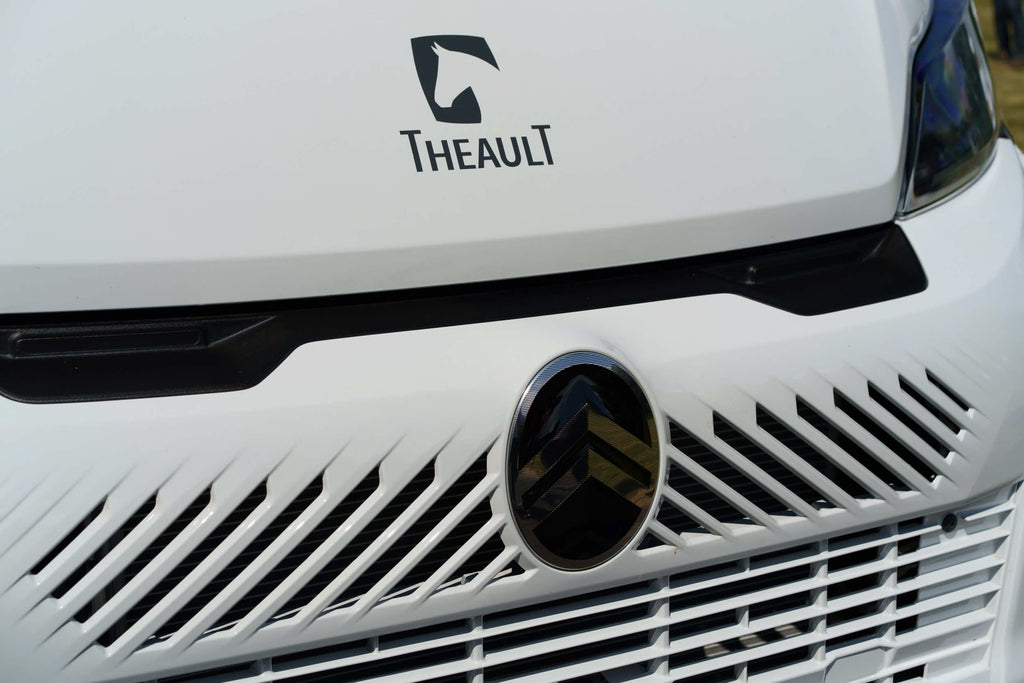 Front detail of a Theault XTEO horsebox showing the lower grille and Theault branding