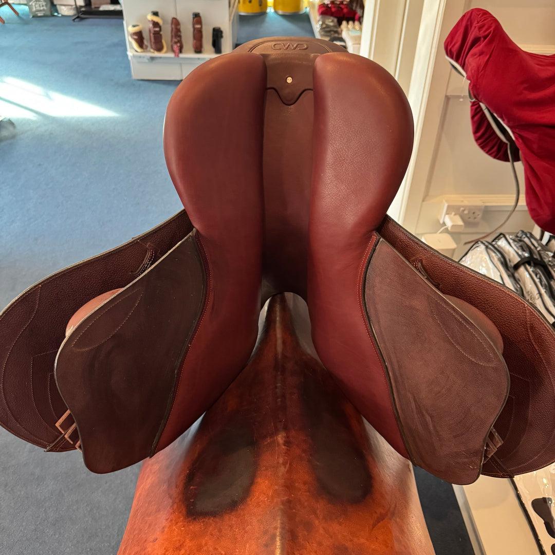 CWD - Classic Saddle 17.5 inch (2024)