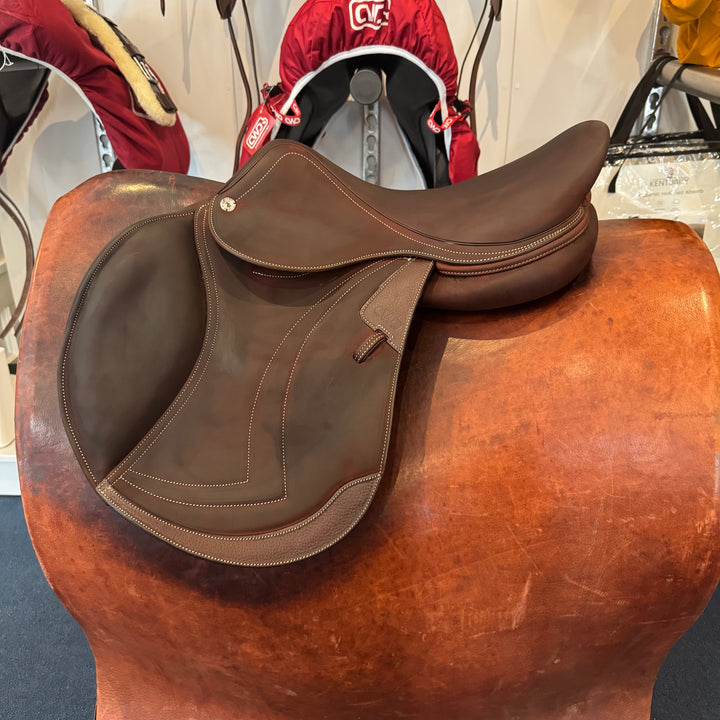 CWD - Classic Saddle 17.5 inch (2024)