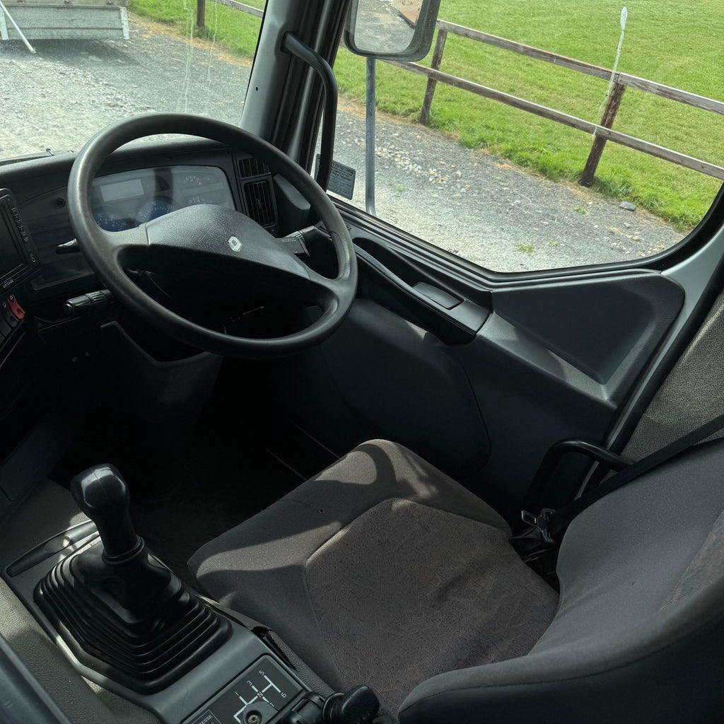 Renault - 18-ton horse lorry (2002)