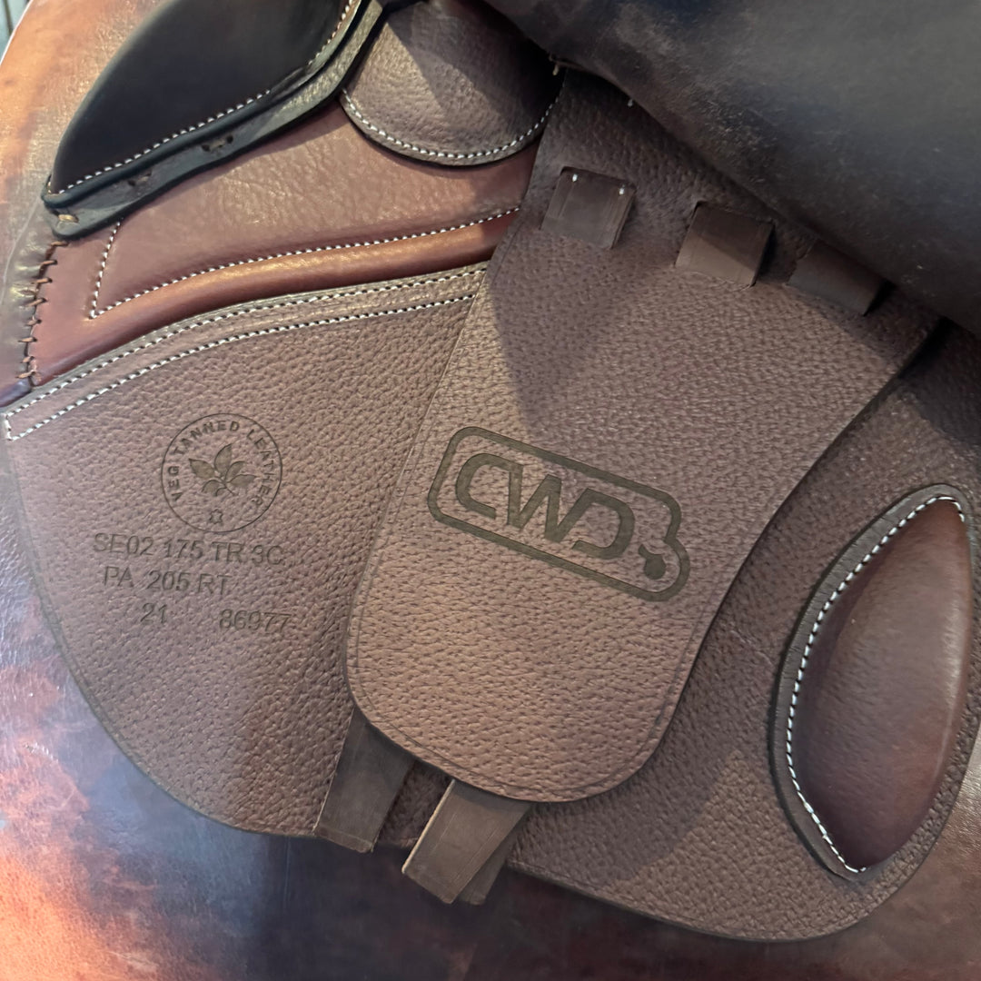 CWD - Classic Saddle 17.5 inch (2021)