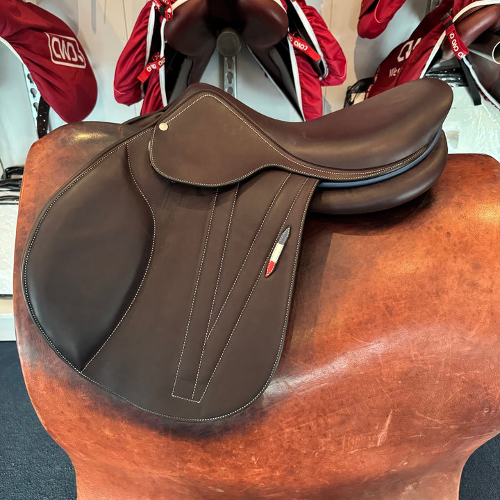 Butet - Saddle 18 inch (2024)