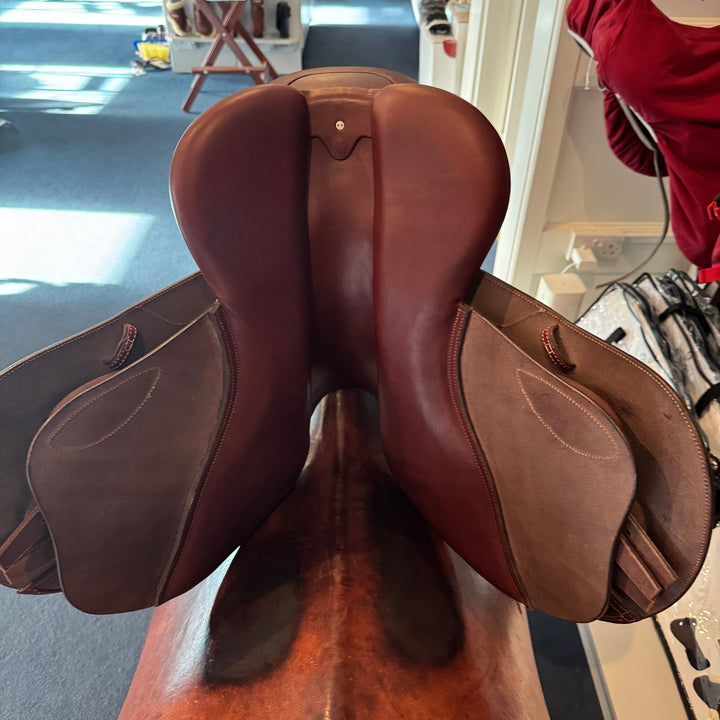 CWD - Classic Saddle 16 inch (2024)