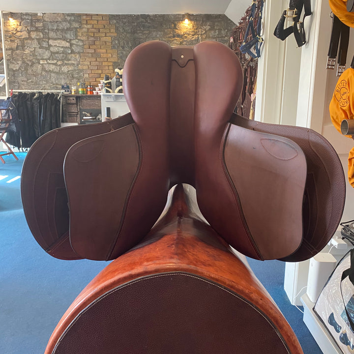 CWD - Classic Saddle 18 inch (2024)