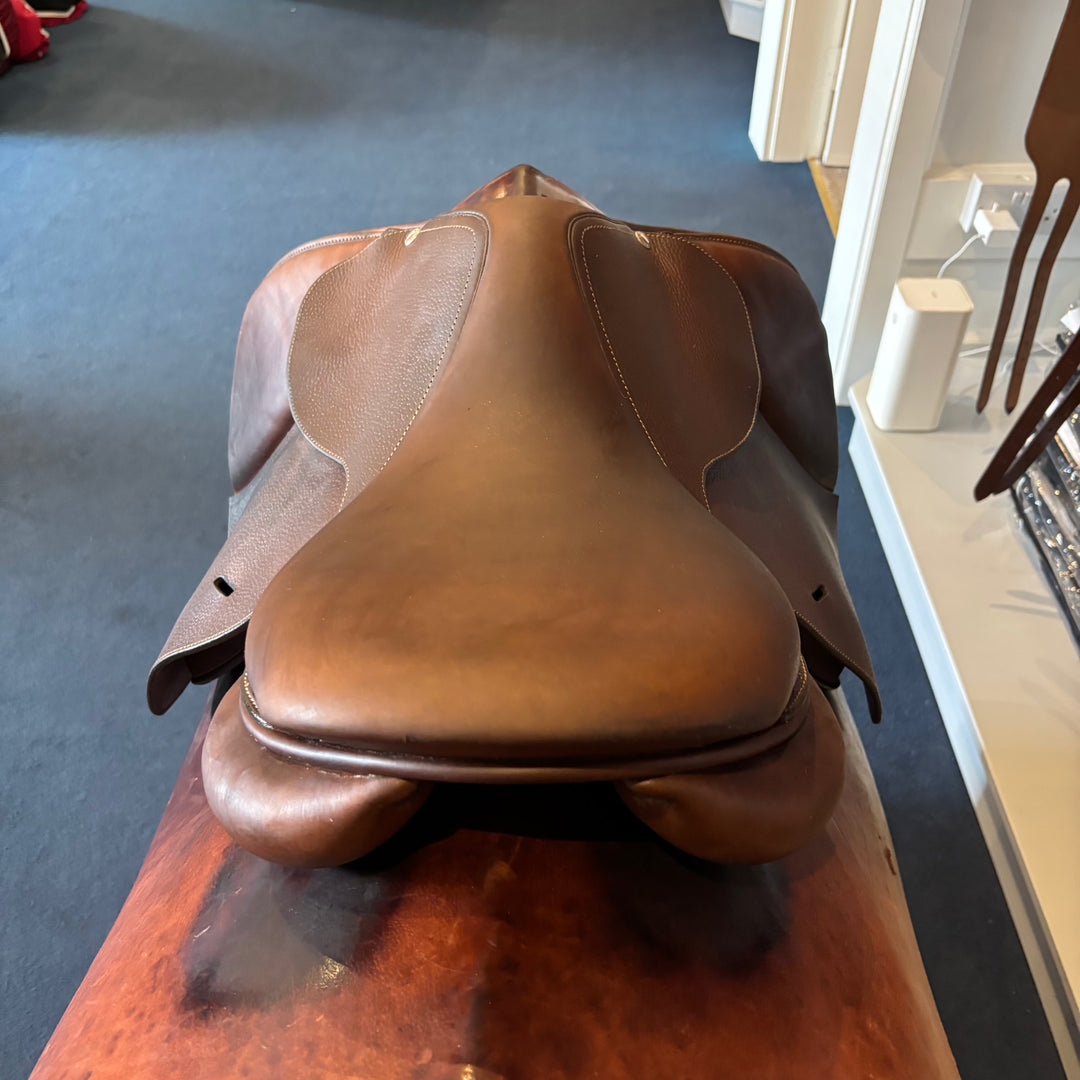 Butet 16.5 inch (2024)