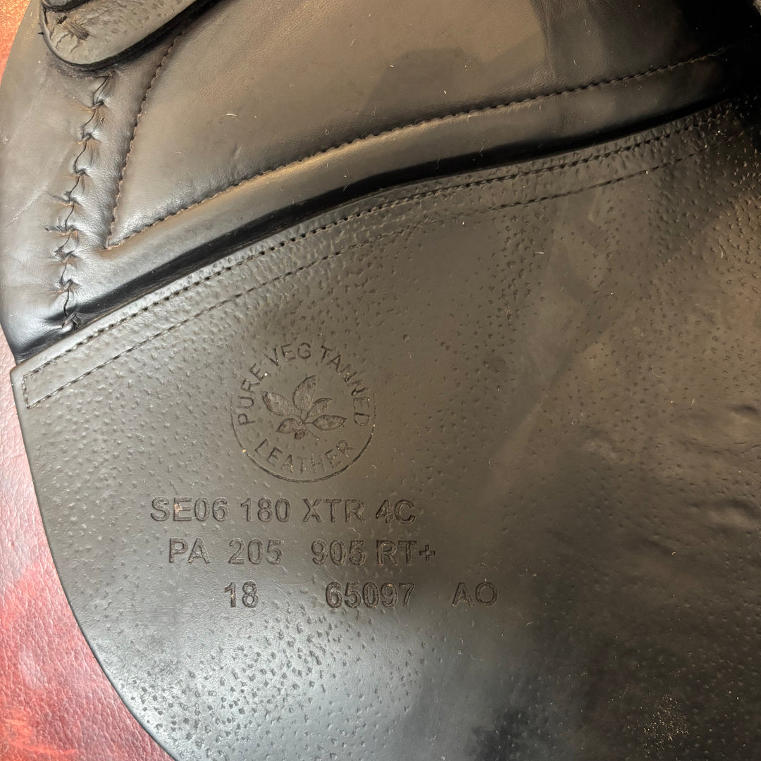 CWD - Classic Saddle 18 inch (2018)