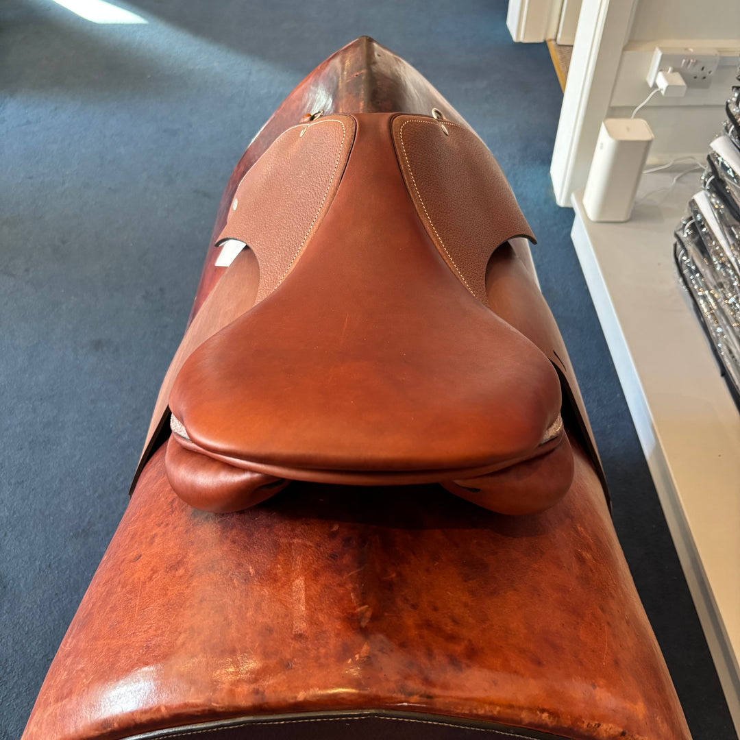 Butet Training Saddle 17 inch (2023)