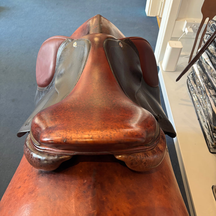 CWD - Classic Saddle 17 inch (2012)