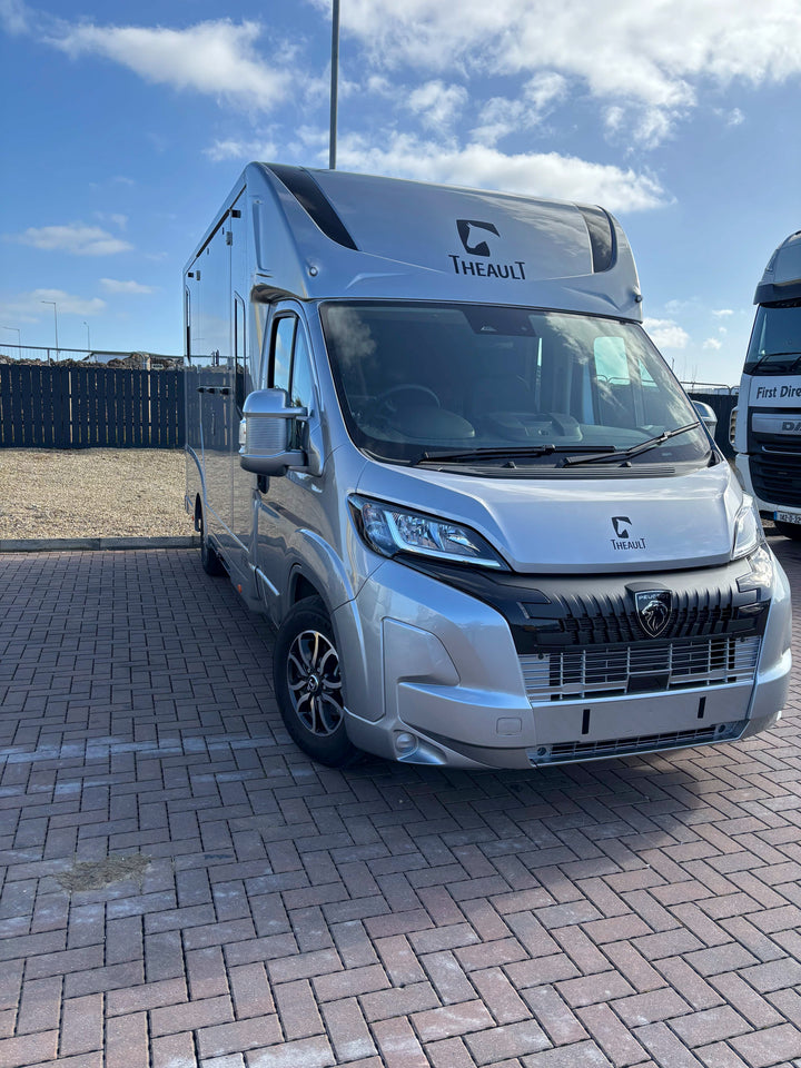 Theault - Xteo Horsetruck (2026)