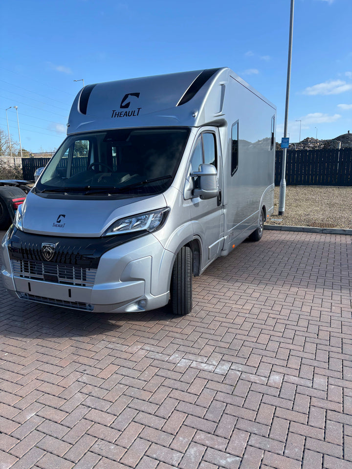 Theault - Xteo Horsetruck (2026)