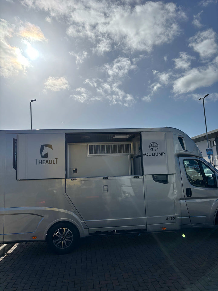 Theault - Xteo Horsetruck (2026)