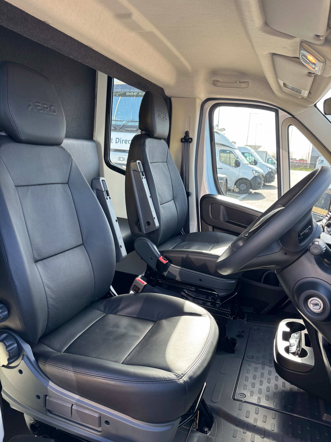 Theault - Xteo Horsetruck (2026)