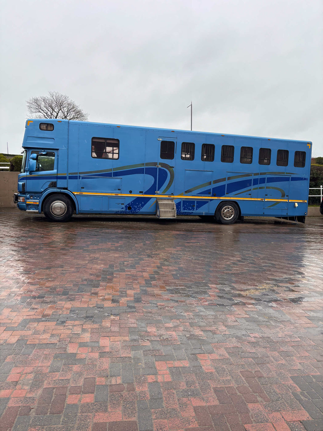 Scania - 24-ton horse lorry (1996)