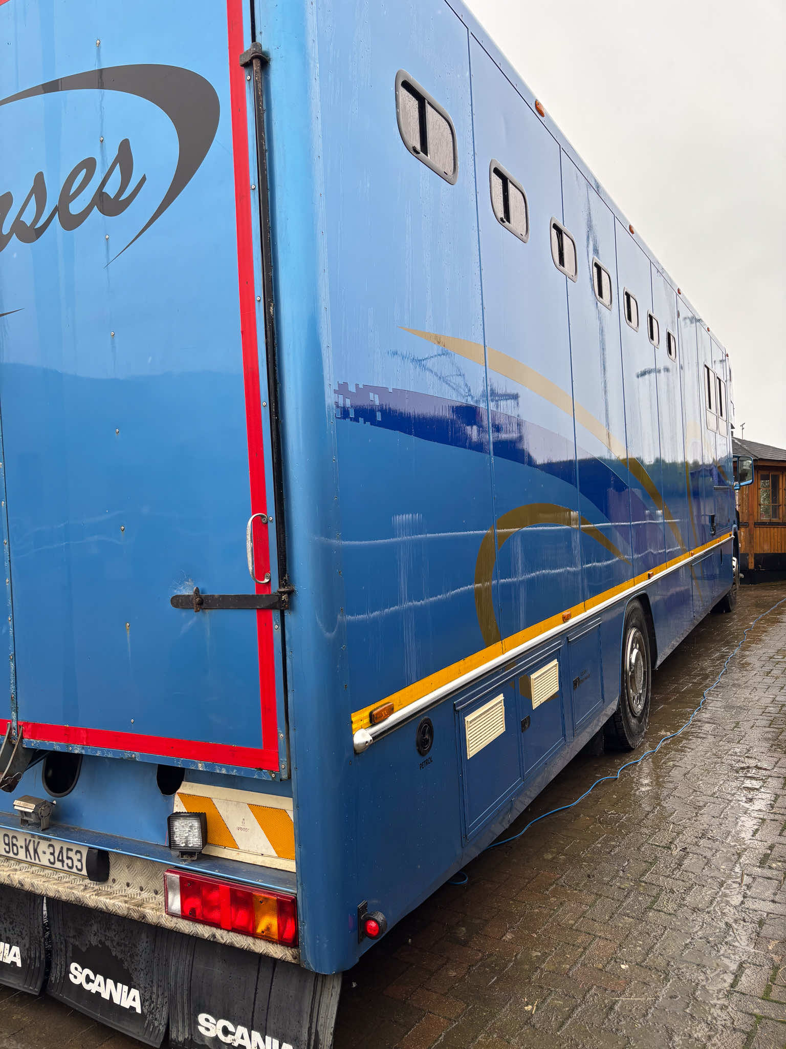 Scania - 24-ton horse lorry (1996)
