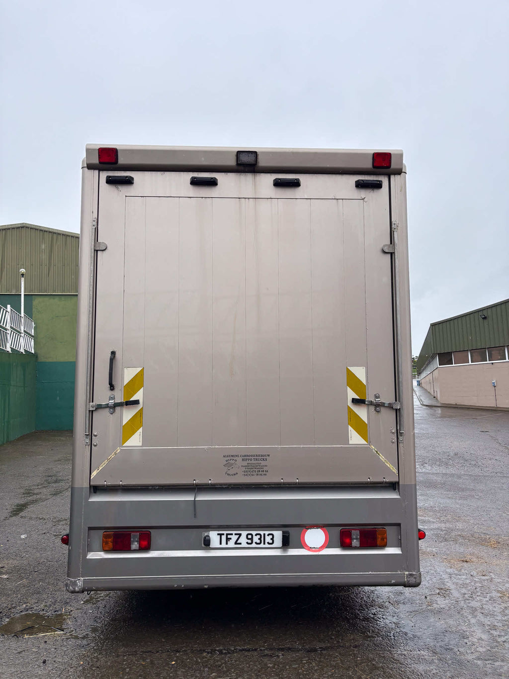 Volvo - 24-ton horse lorry (2005)