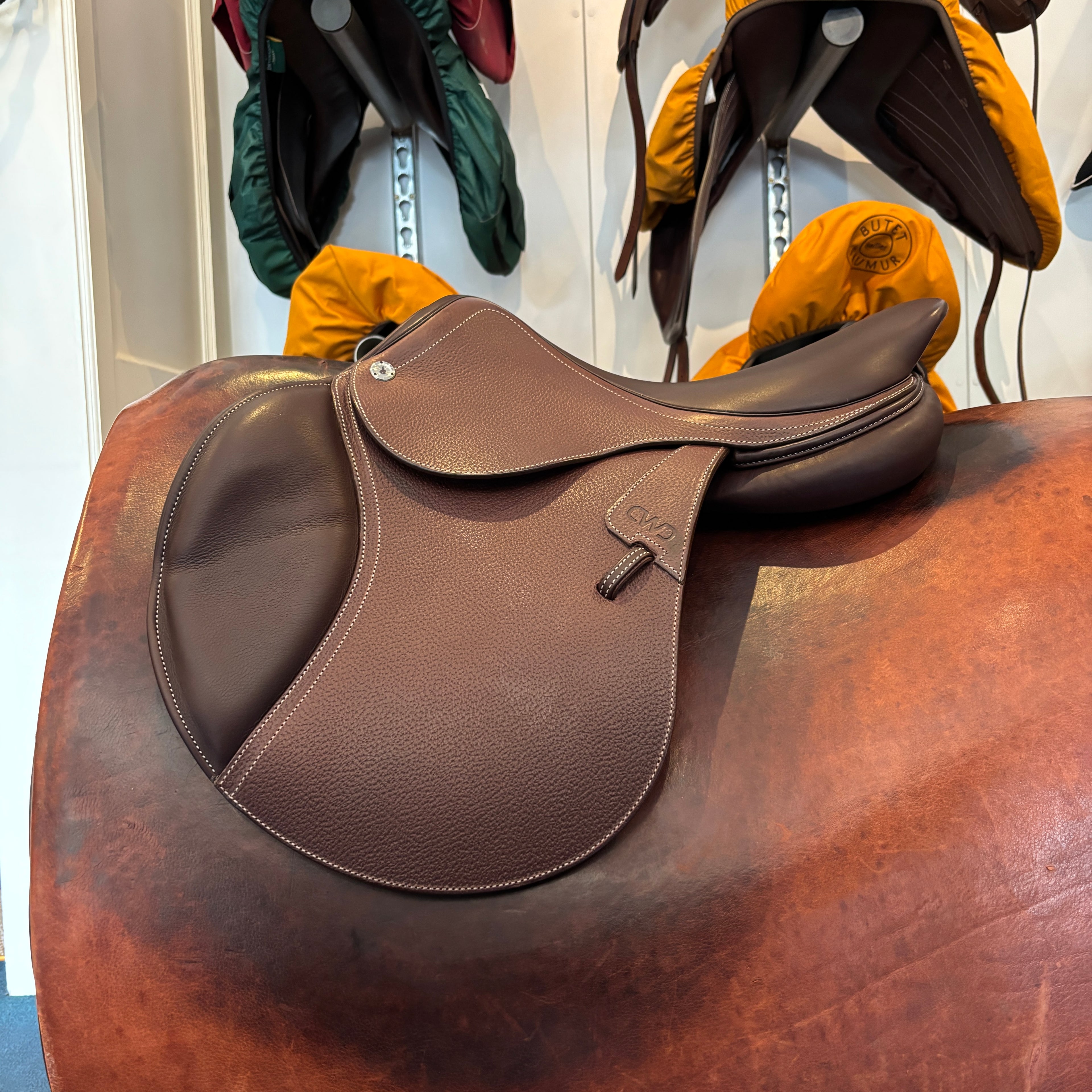 CWD - Classic Saddle 16.5 inch (2026)