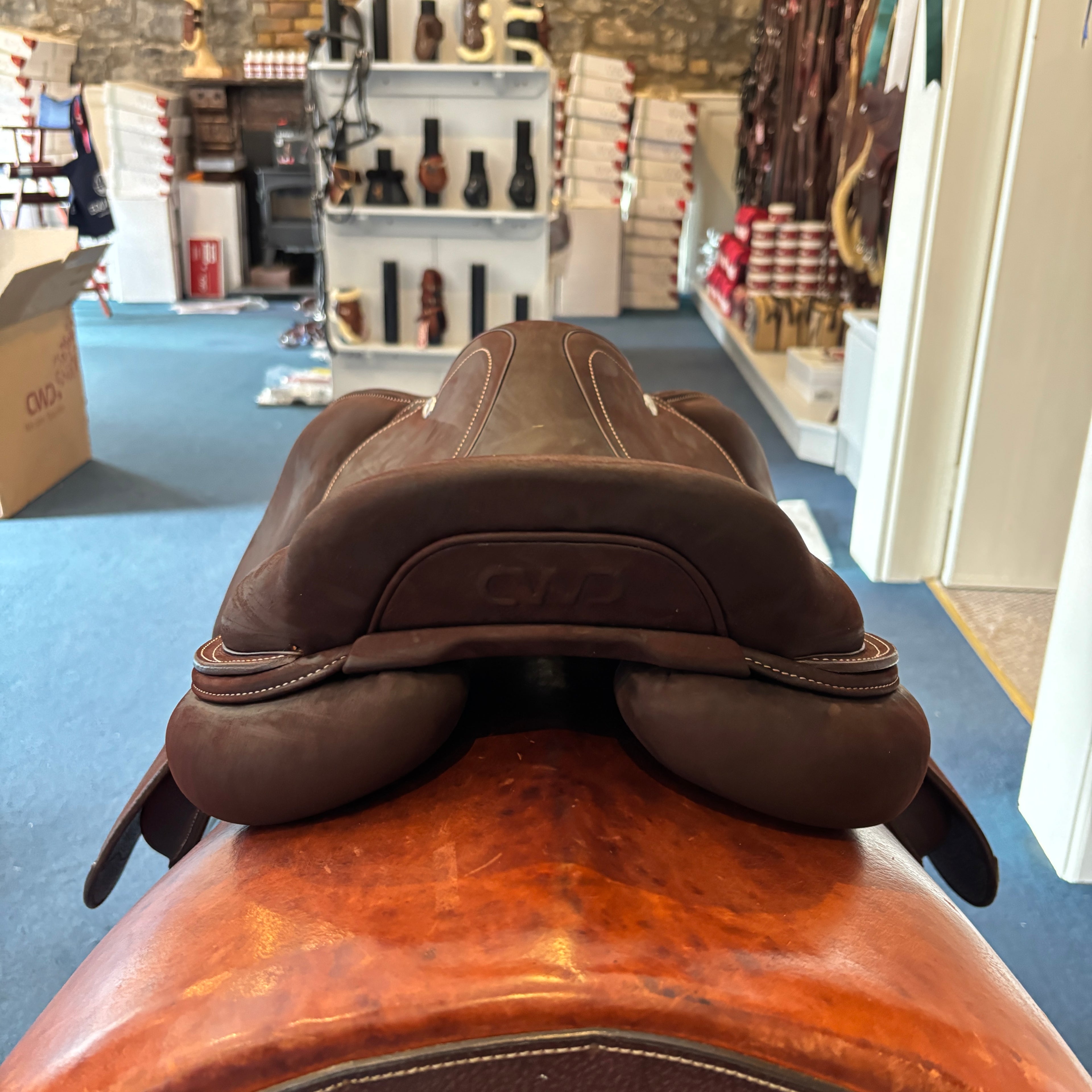 CWD - Classic Saddle 18 inch (2026)