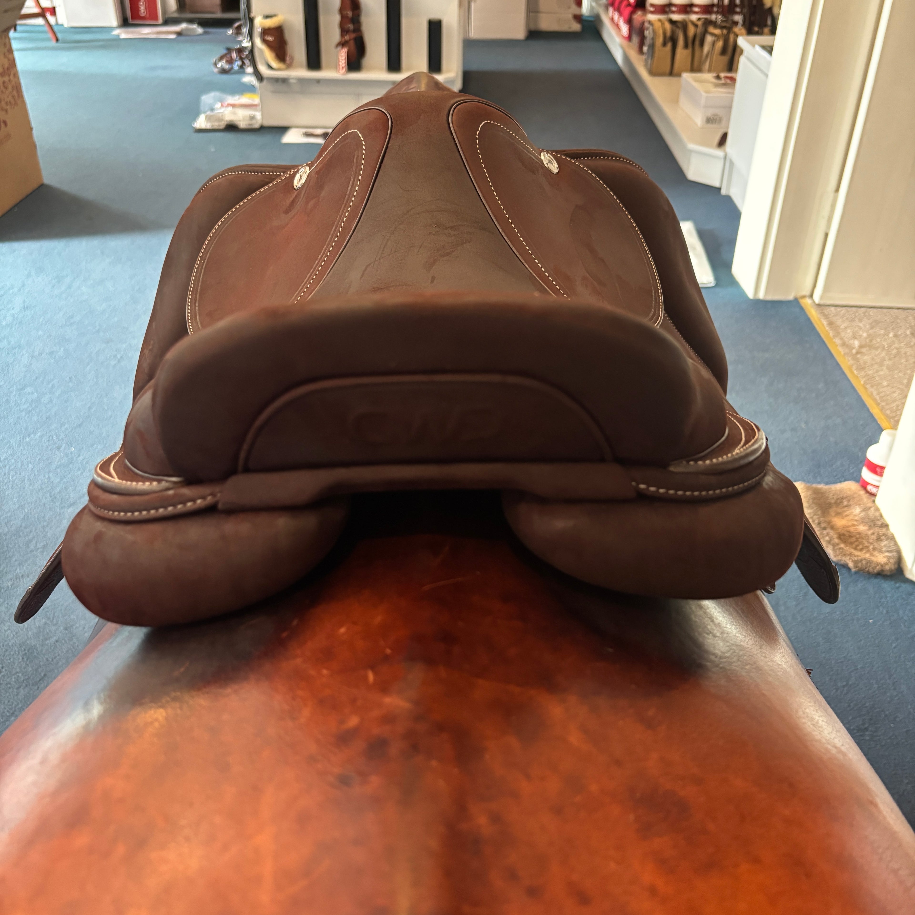 CWD - Classic Saddle 16.5 inch (2026)