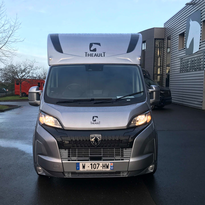 Theault - Xteo Horsetruck (2026)