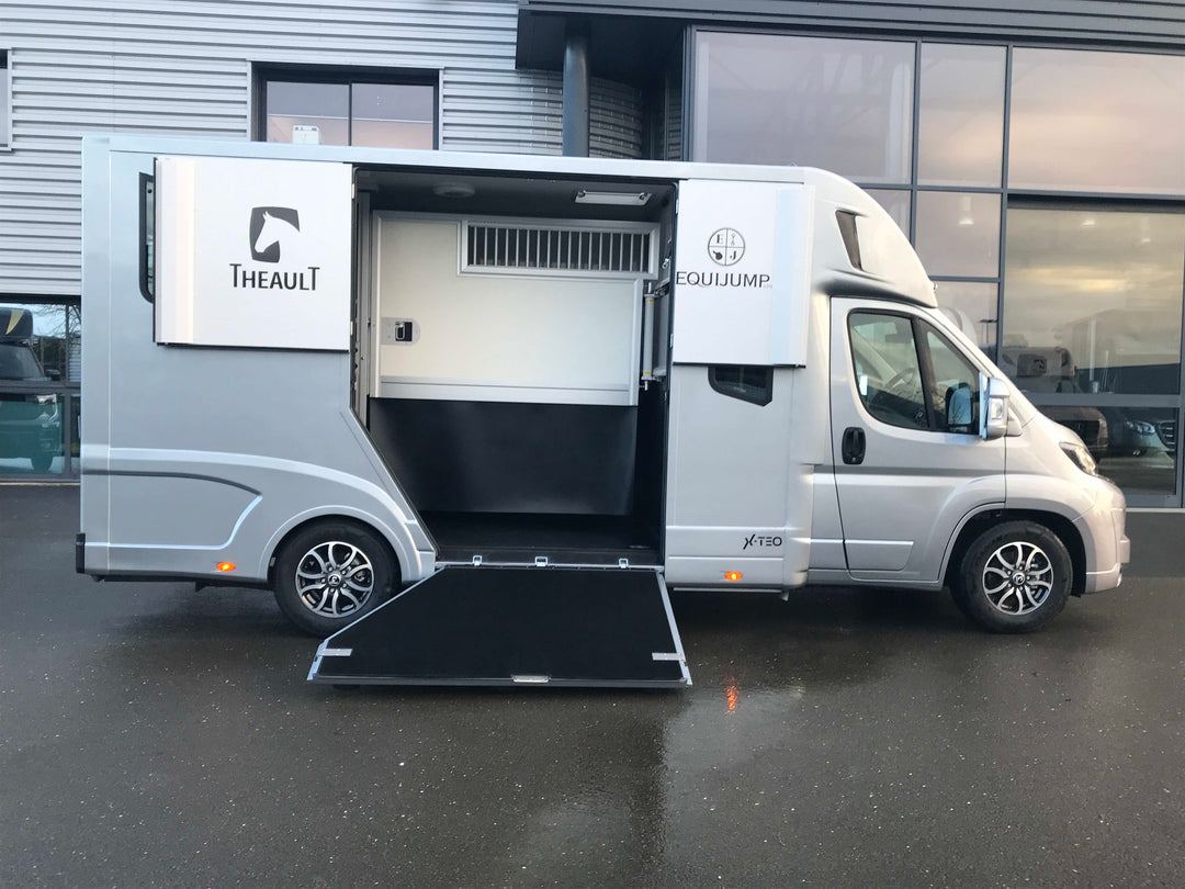 Theault - Xteo Horsetruck (2026)