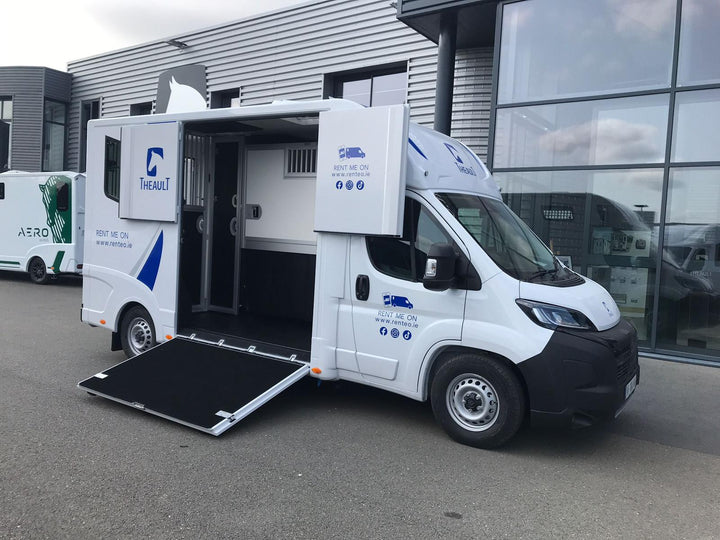 Theault Xteo 3 Horsetruck (2025)