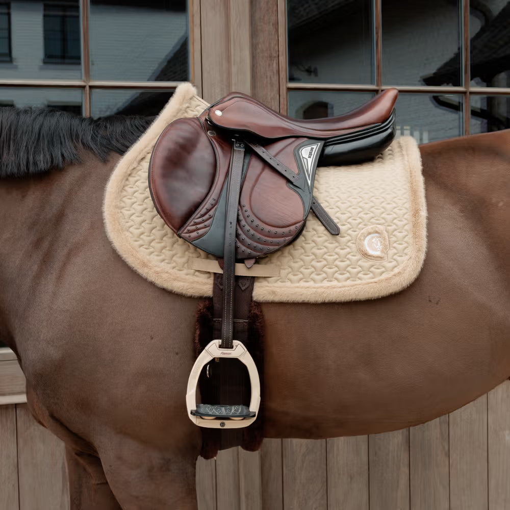 Kentucky Horsewear Saddle Pad Fake Fur Plaited Quilt