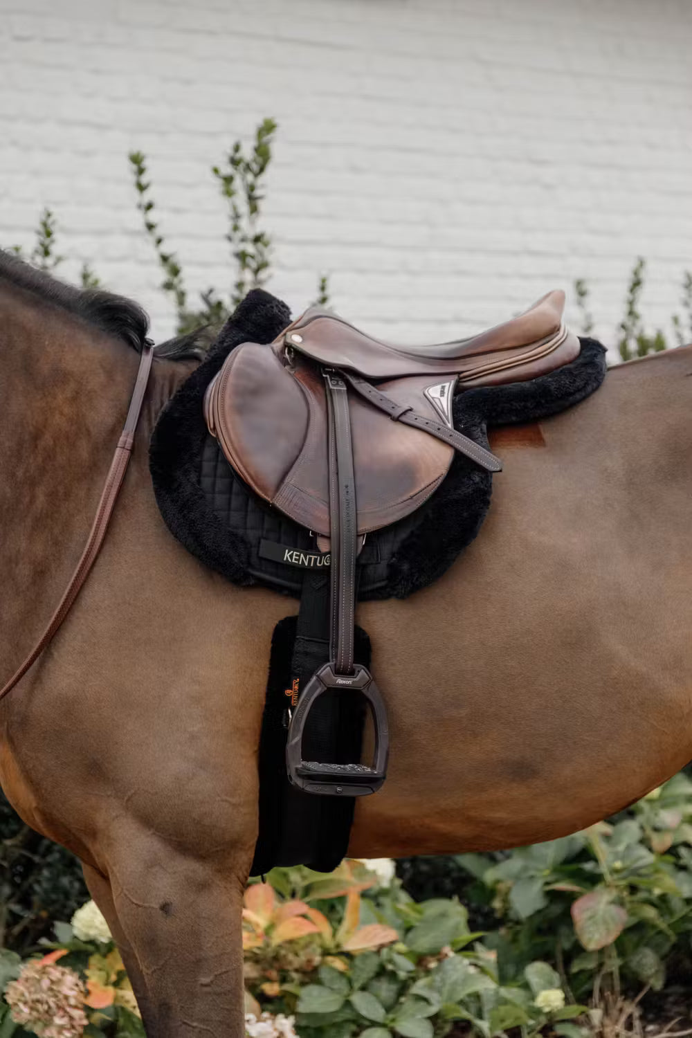 Kentucky Horsewear Saddle Pad Hunter vegan sheepskin jumping