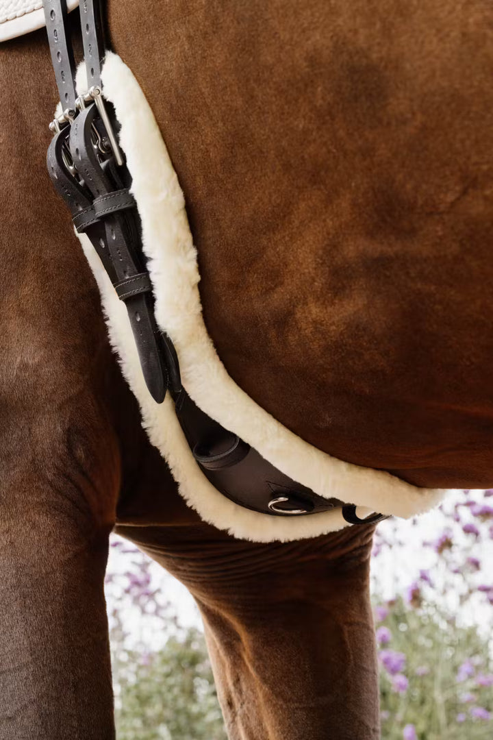 Kentucky Horsewear Sheepskin Anatomic Short Girth