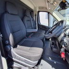 Theault - Xteo Horsetruck 3-seater (2026)