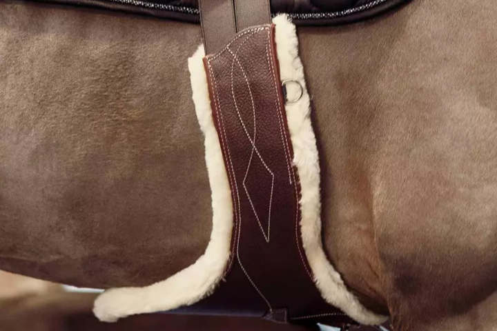 CWD Belly Guard Girth With Removable Wool Lining