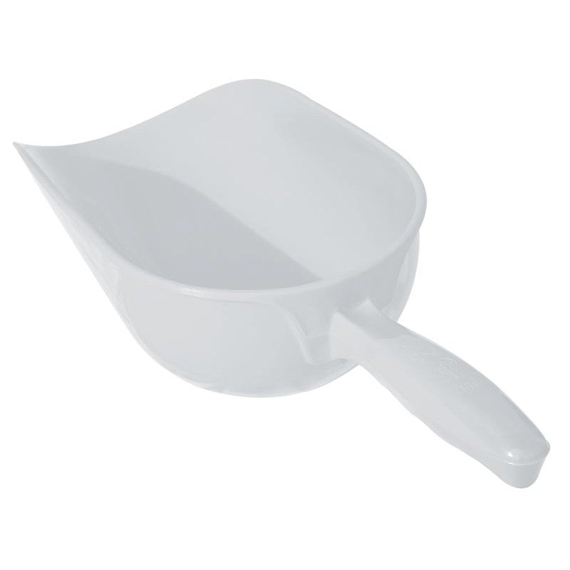 La Gee Feed Scoop