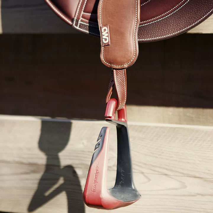 CWD So Jump Stirrup Leathers
