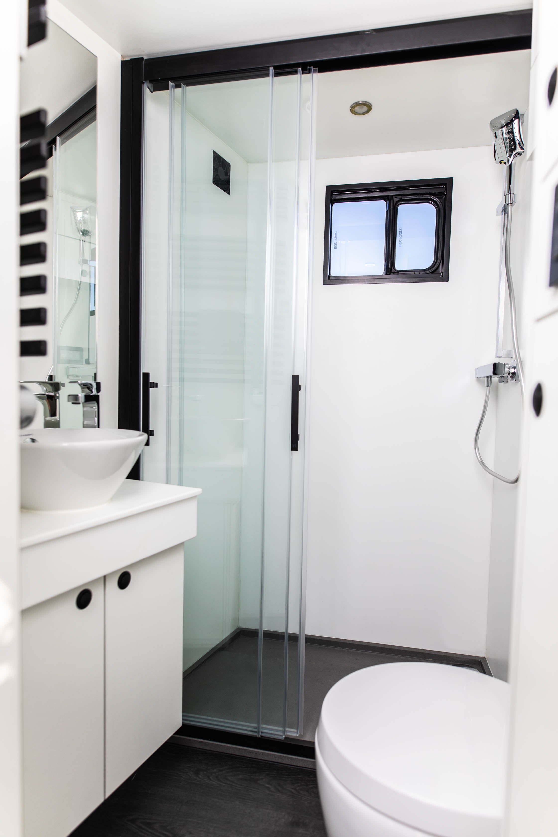 Lounge and shower room interior of a Theault Elegance horsebox