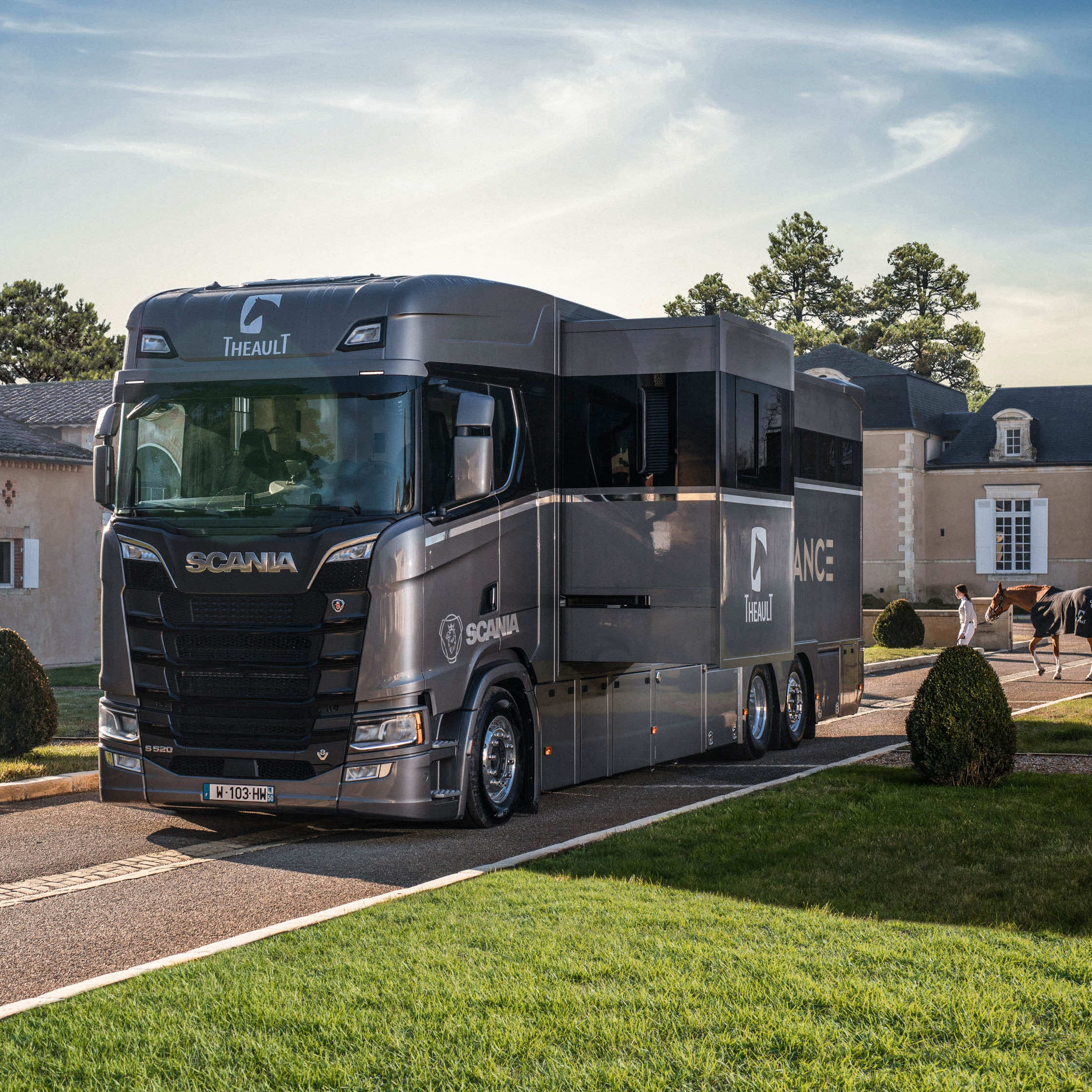 Theault Elegance horsebox with the side lounge slide-out extended