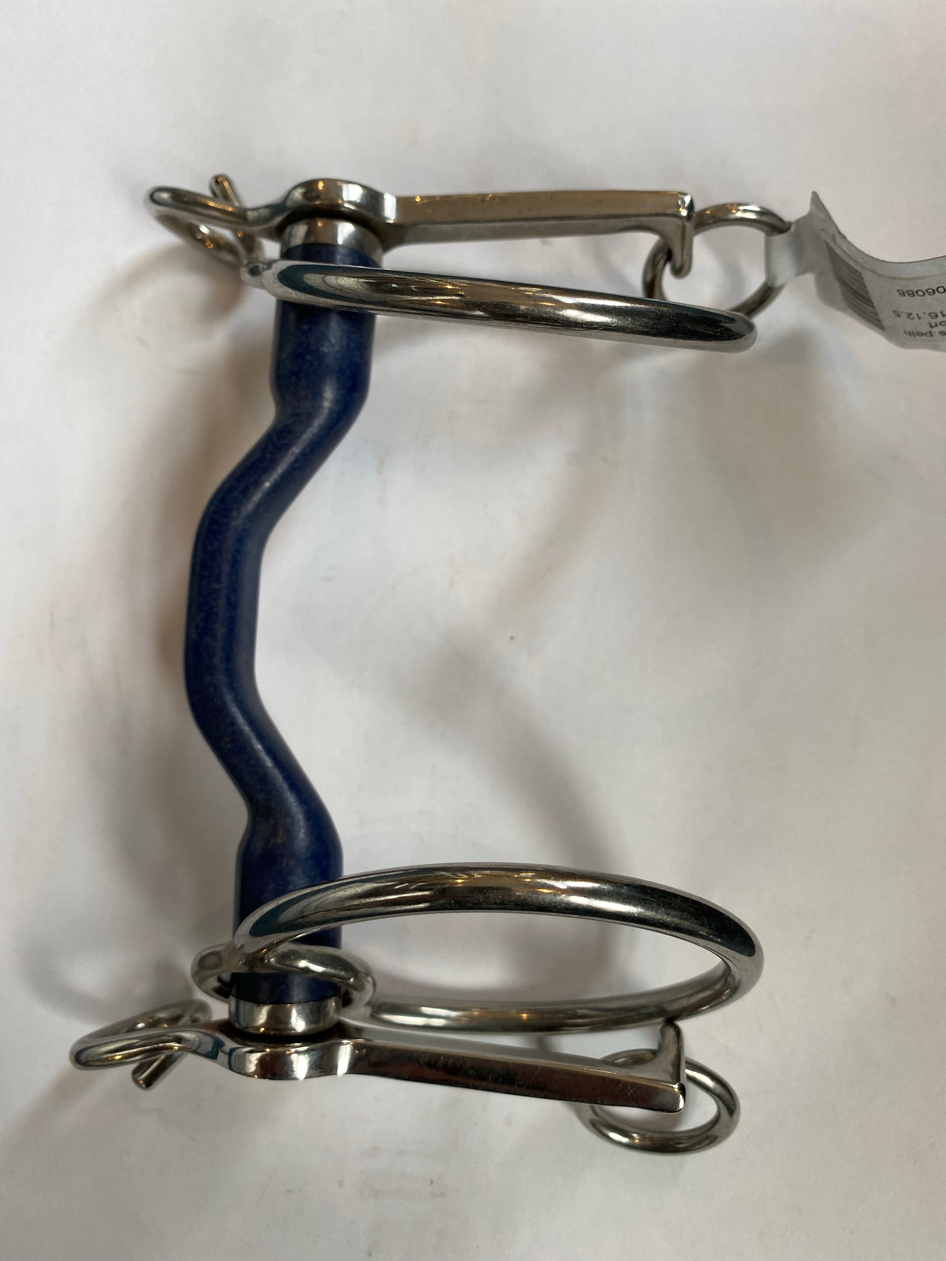 Trust Swales Pelham With Curved Port